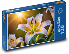 Kvet bielej ľalie Puzzle 130 dielikov - 28,7 x 20 cm 
