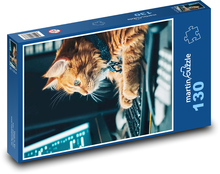 The cat works on the computer Puzzle 130 pieces - 28.7 x 20 cm 