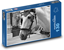 Biała głowa konia Puzzle 130 elementów - 28,7x20 cm