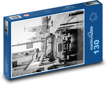 Teréní auto - kostel Puzzle 130 dílků - 28,7 x 20 cm