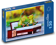 Žáby na posteli Puzzle 130 - 28,7x20 cm