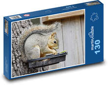Feeding squirrel Puzzle 130 pieces - 28.7 x 20 cm 