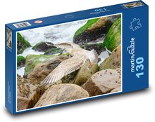 Seagull flying over the coast Puzzle 130 pieces - 28.7 x 20 cm 