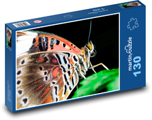 Motýľ so zlatými očami Puzzle 130 dielikov - 28,7 x 20 cm