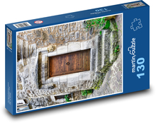 Drzwi wejściowe do średniowiecznego domu Puzzle 130 elementów - 28,7x20 cm