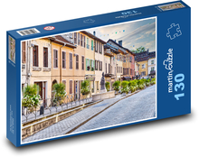 Plac - domy Puzzle 130 elementów - 28,7x20 cm