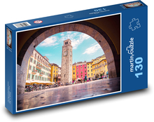 Město - náměstí, Itálie Puzzle 130 dílků - 28,7 x 20 cm