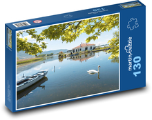 Osamelá labuť na jazere Puzzle 130 dielikov - 28,7 x 20 cm 
